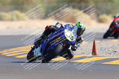 media/Sep-25-2022-CVMA (Sun) [[ee08ed6642]]/Race 6 Amateur Supersport Open/